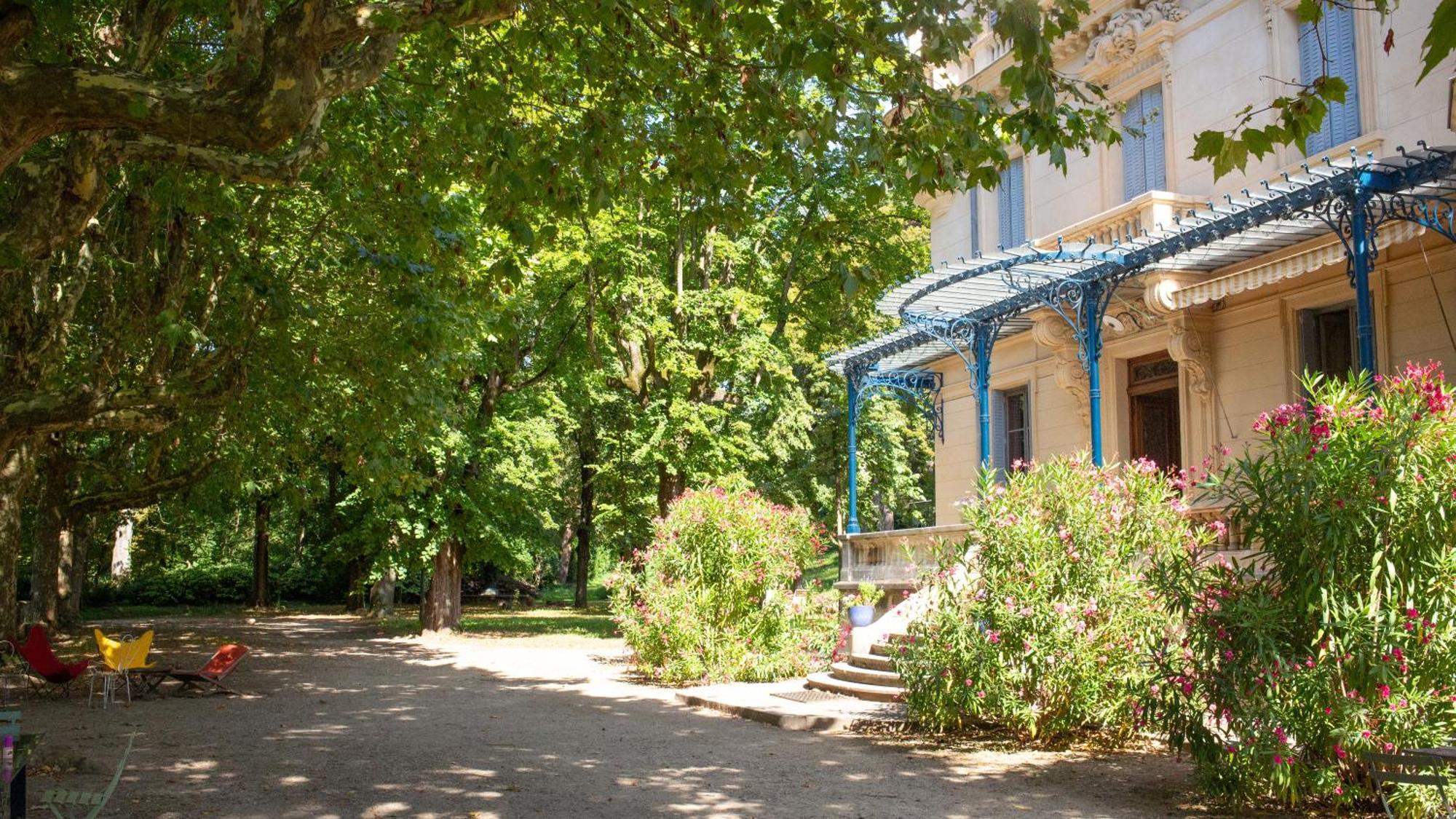 Hotel-Musee Villa Bagatelle Irigny Exterior photo